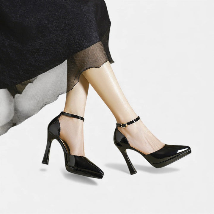 Vivienne™ | Ankle Strap Block Heel Pumps