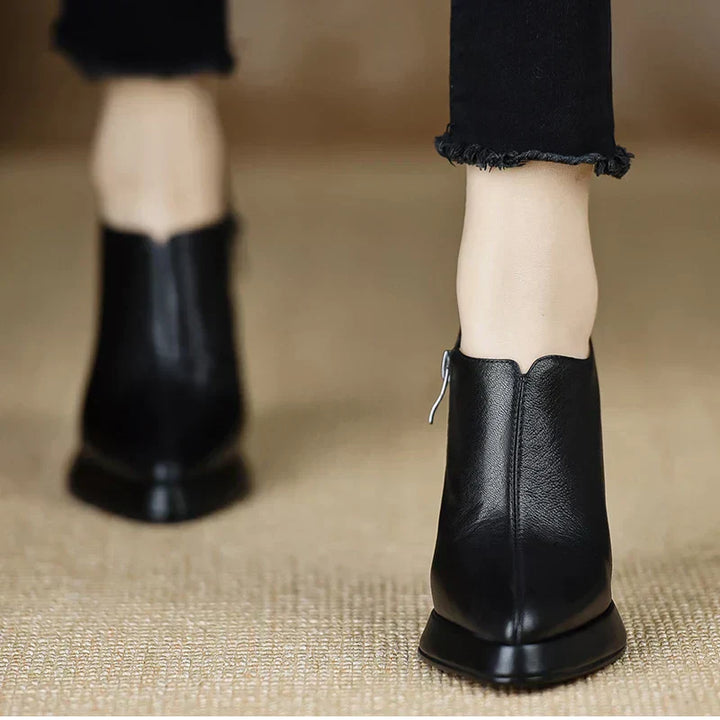Valentina™ | Structured High Heel Pumps