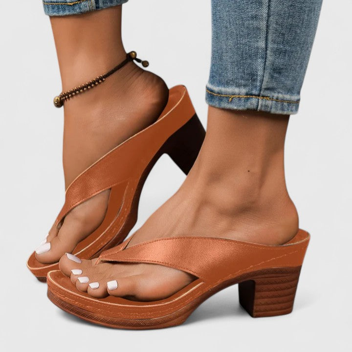 Alessia™ | Minimal Toe Loop Block Heel Sandals