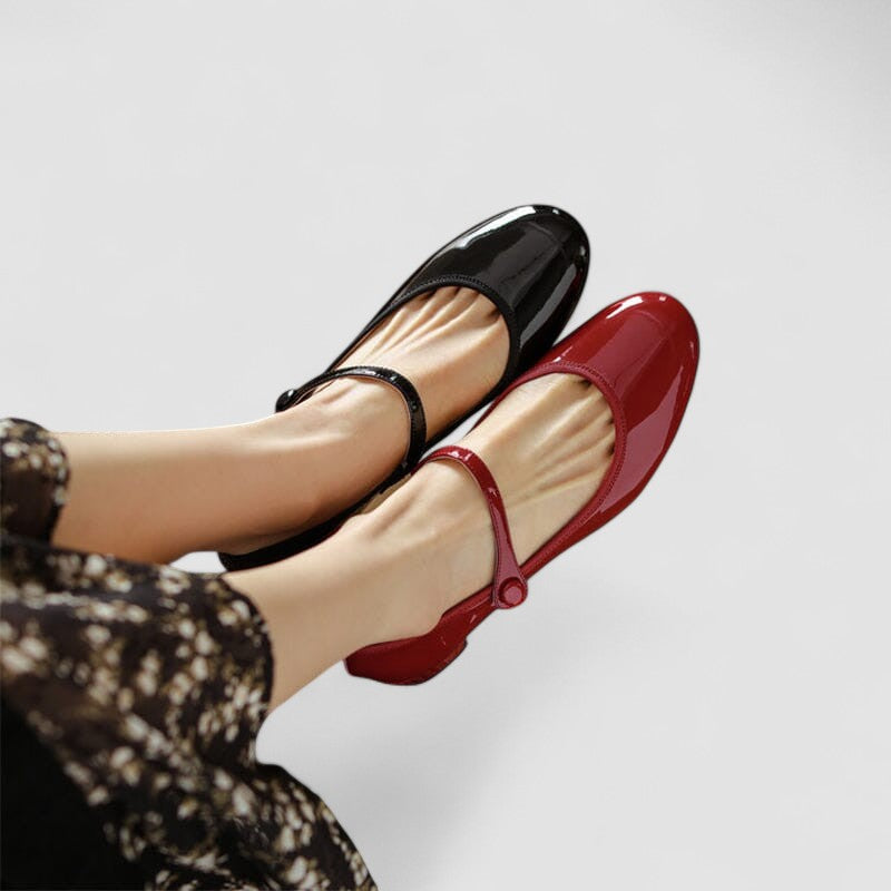 Constance™ | Modern Orthopedic Flat